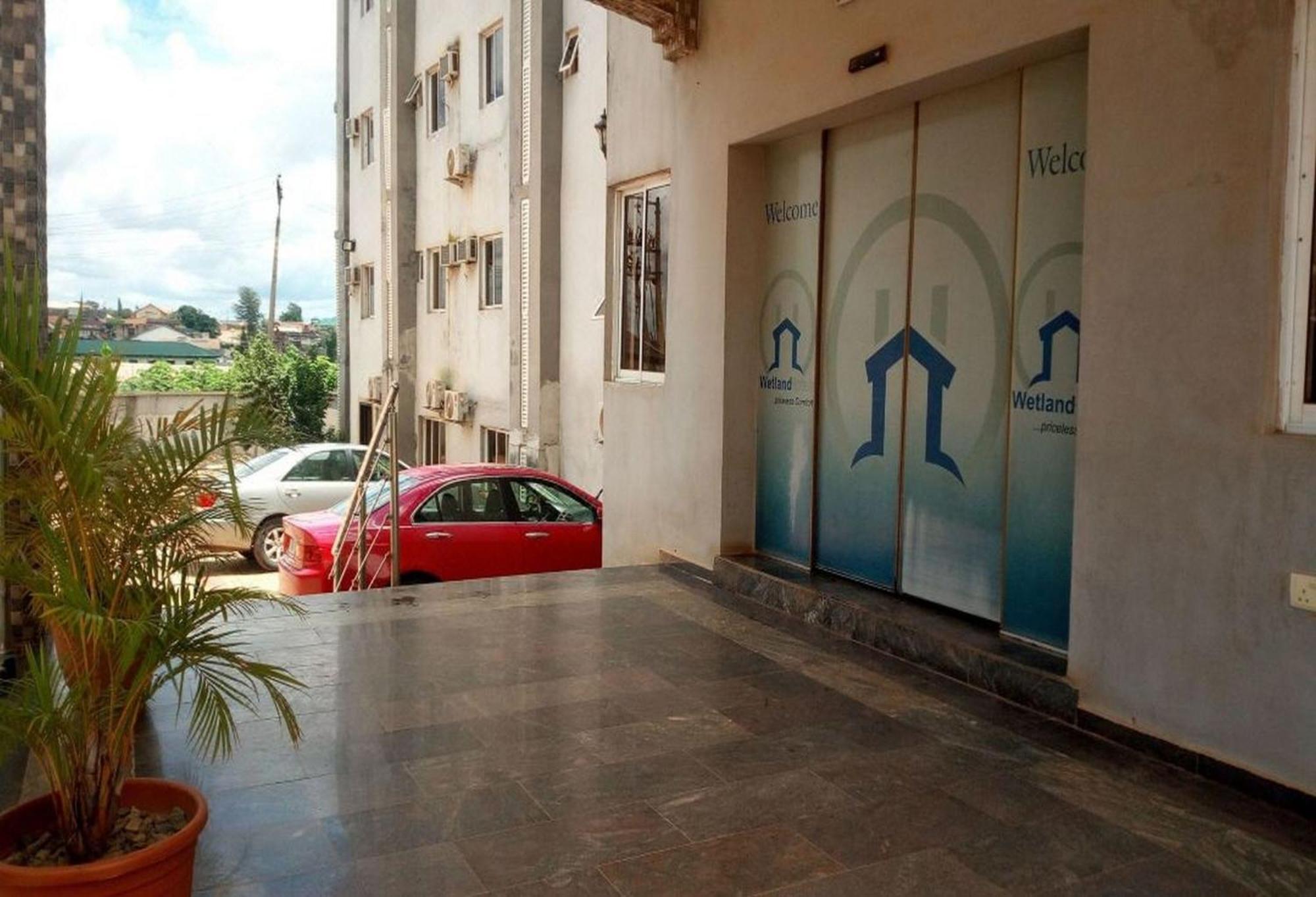 Room In Lodge - Wetland Hotels, Ibadan Exterior photo