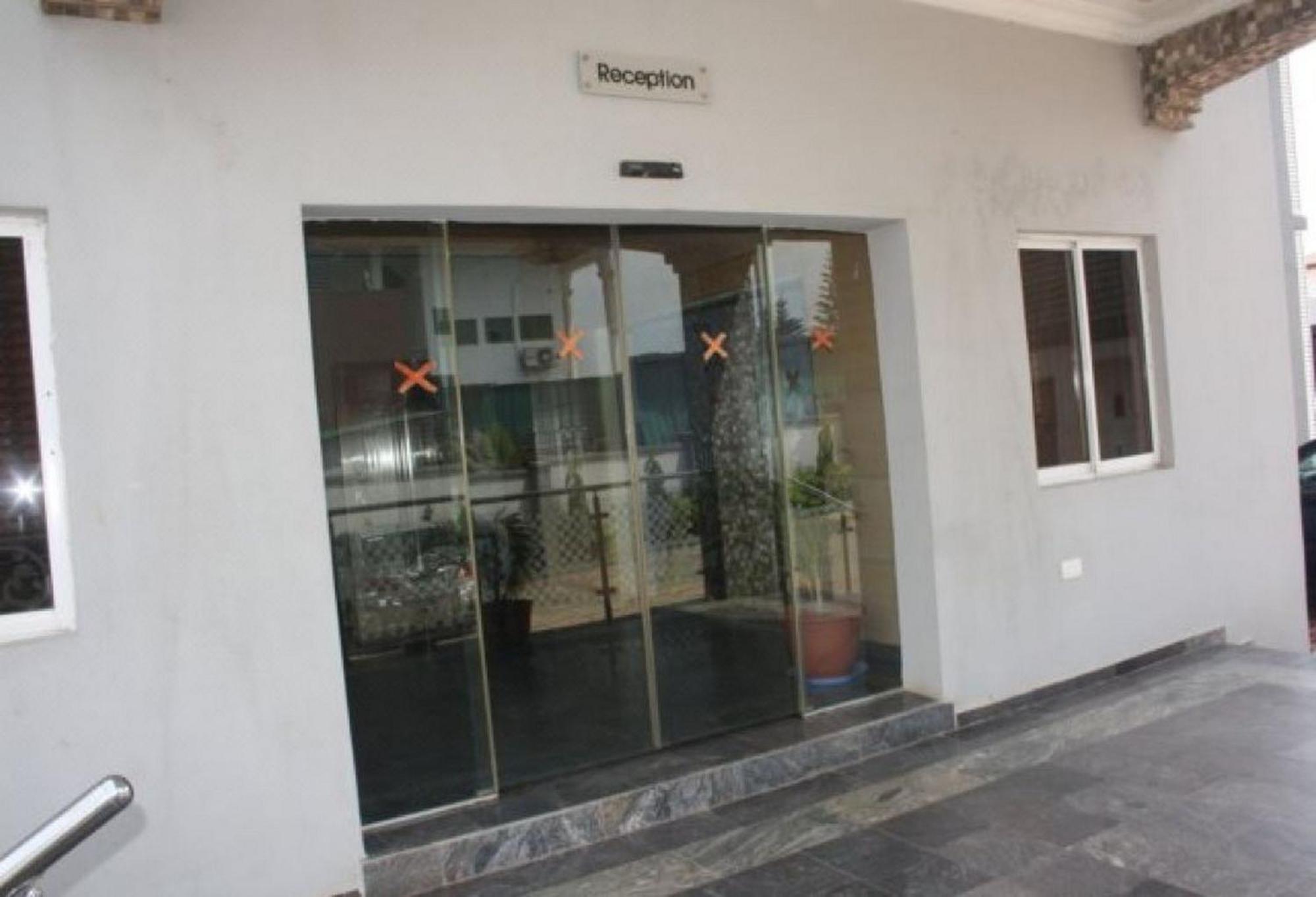 Room In Lodge - Wetland Hotels, Ibadan Exterior photo