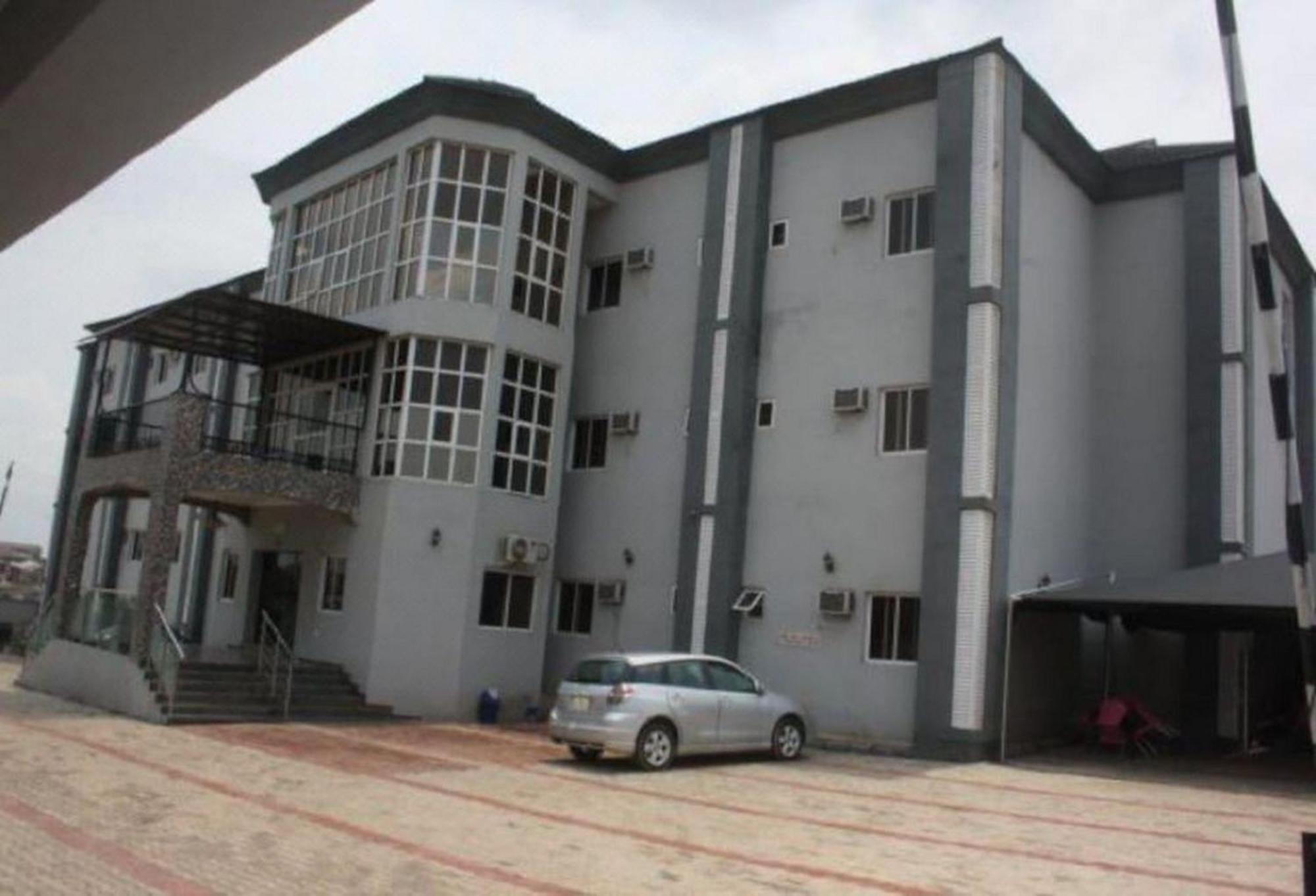 Room In Lodge - Wetland Hotels, Ibadan Exterior photo